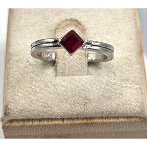 Silver Tone Ring With Red Crystal Square-Cut Stone